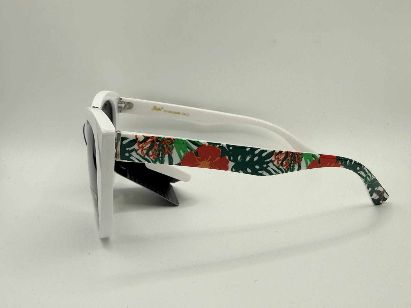 No Name Brand Polarized Sunglasses