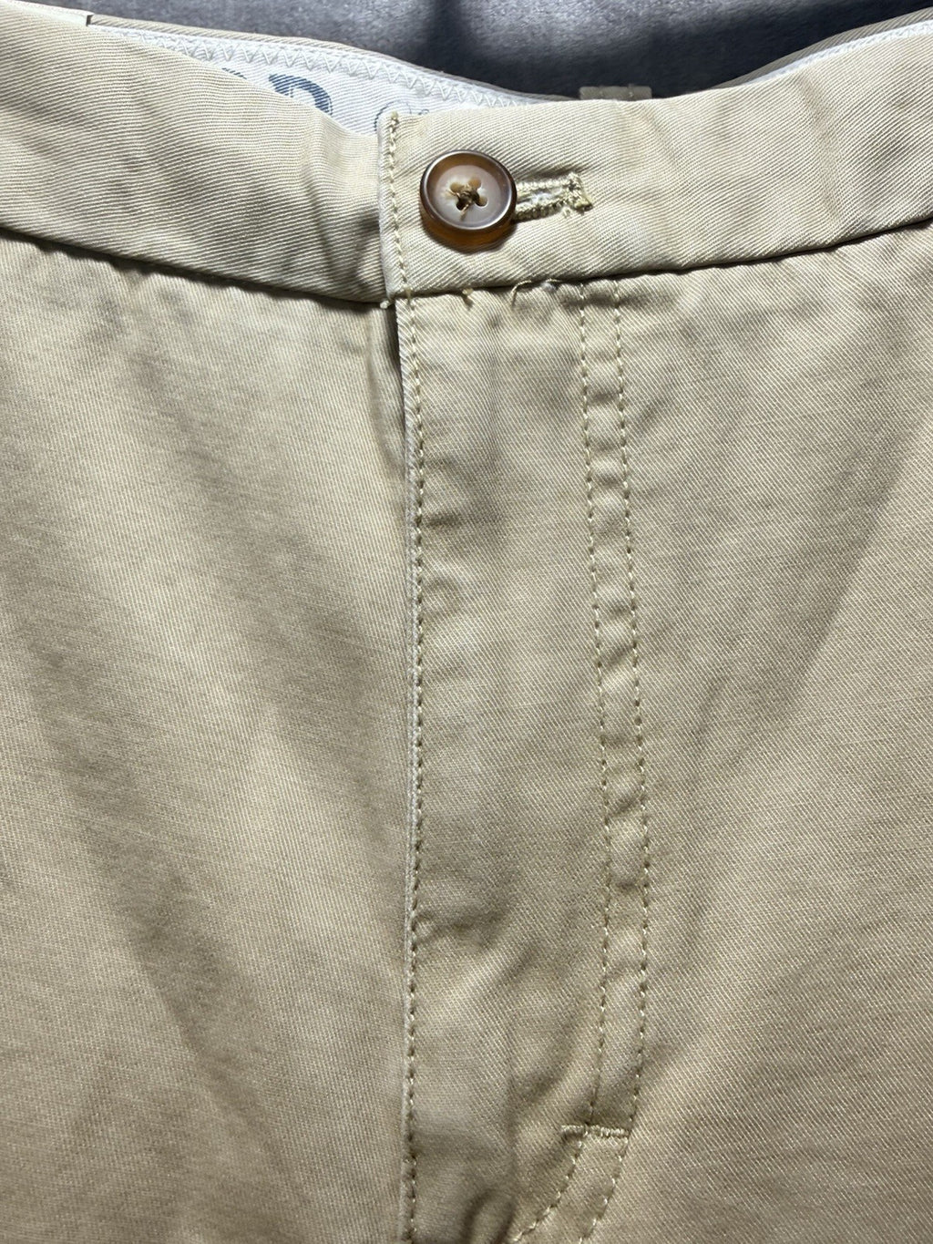 NWT IZOD Saltwater Chino Pants Khaki Straight Leg Metrix Fit 36x29 MSRP $58