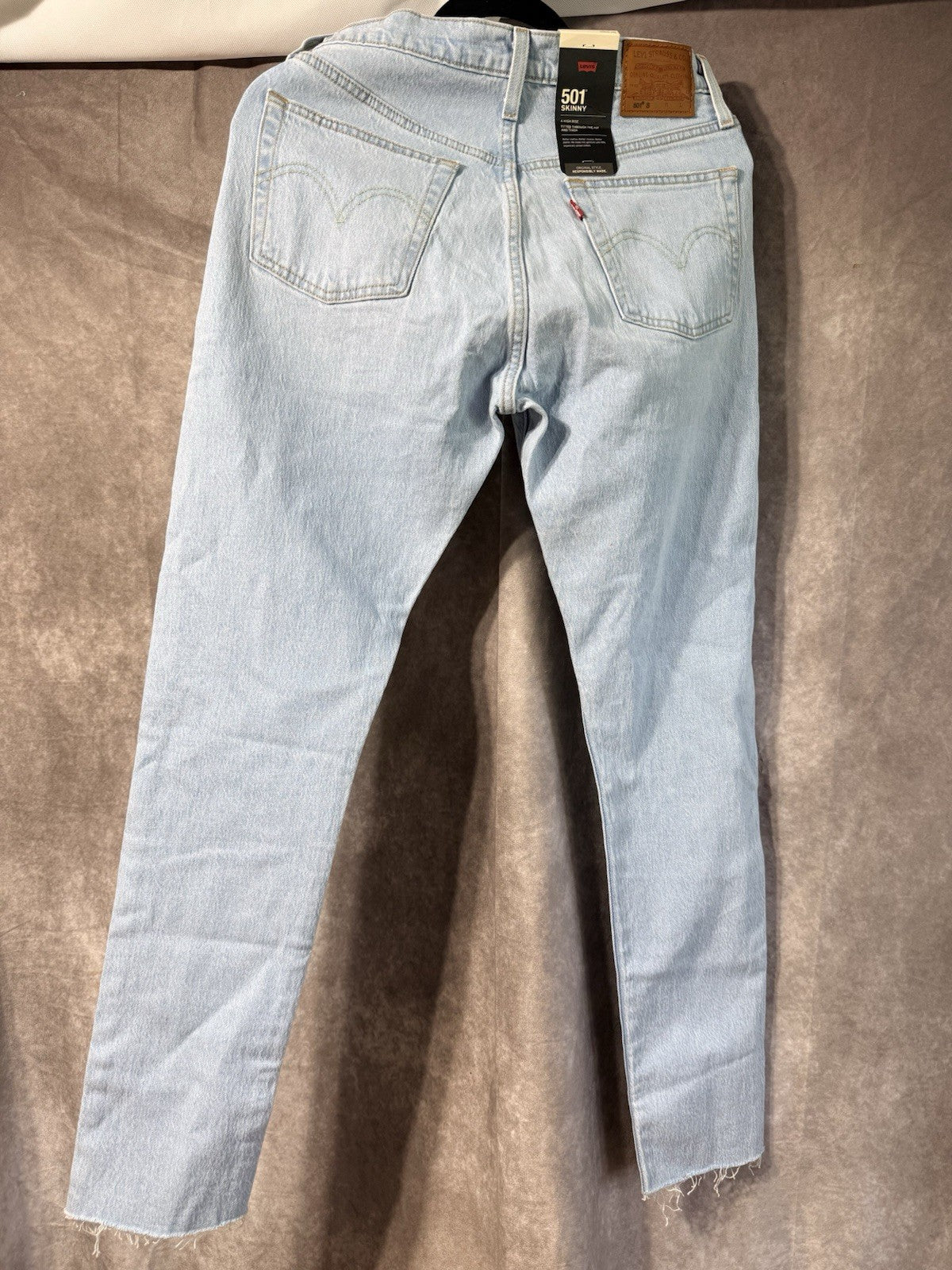 NWT Levi Strauss 501 Skinny Jeans Stonewashed 28x30