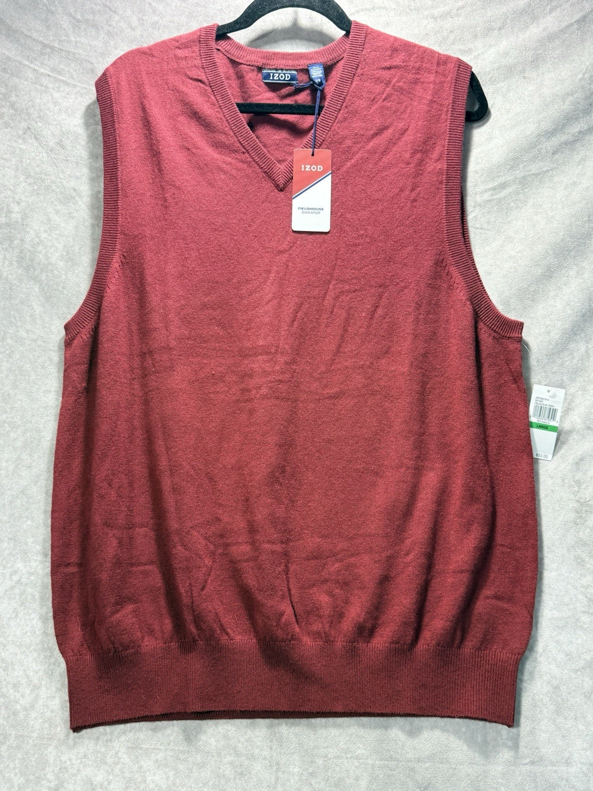 NWT IZOD Men’s Sleeveless Fieldhouse Sweater Red Dahlia Size Large