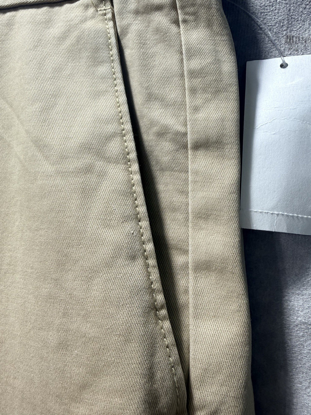NWT IZOD Saltwater Chino Pants Khaki Straight Leg Metrix Fit 36x29 MSRP $58