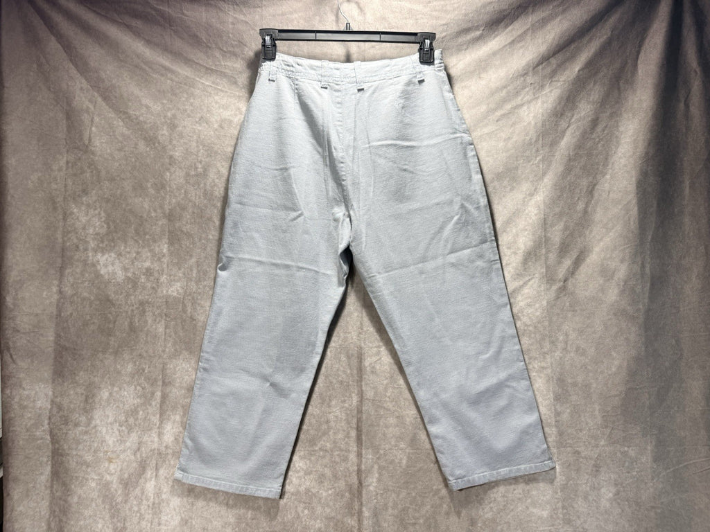 NWT Gloria Vanderbilt Gray Capri Women’s Size 12 Stretch