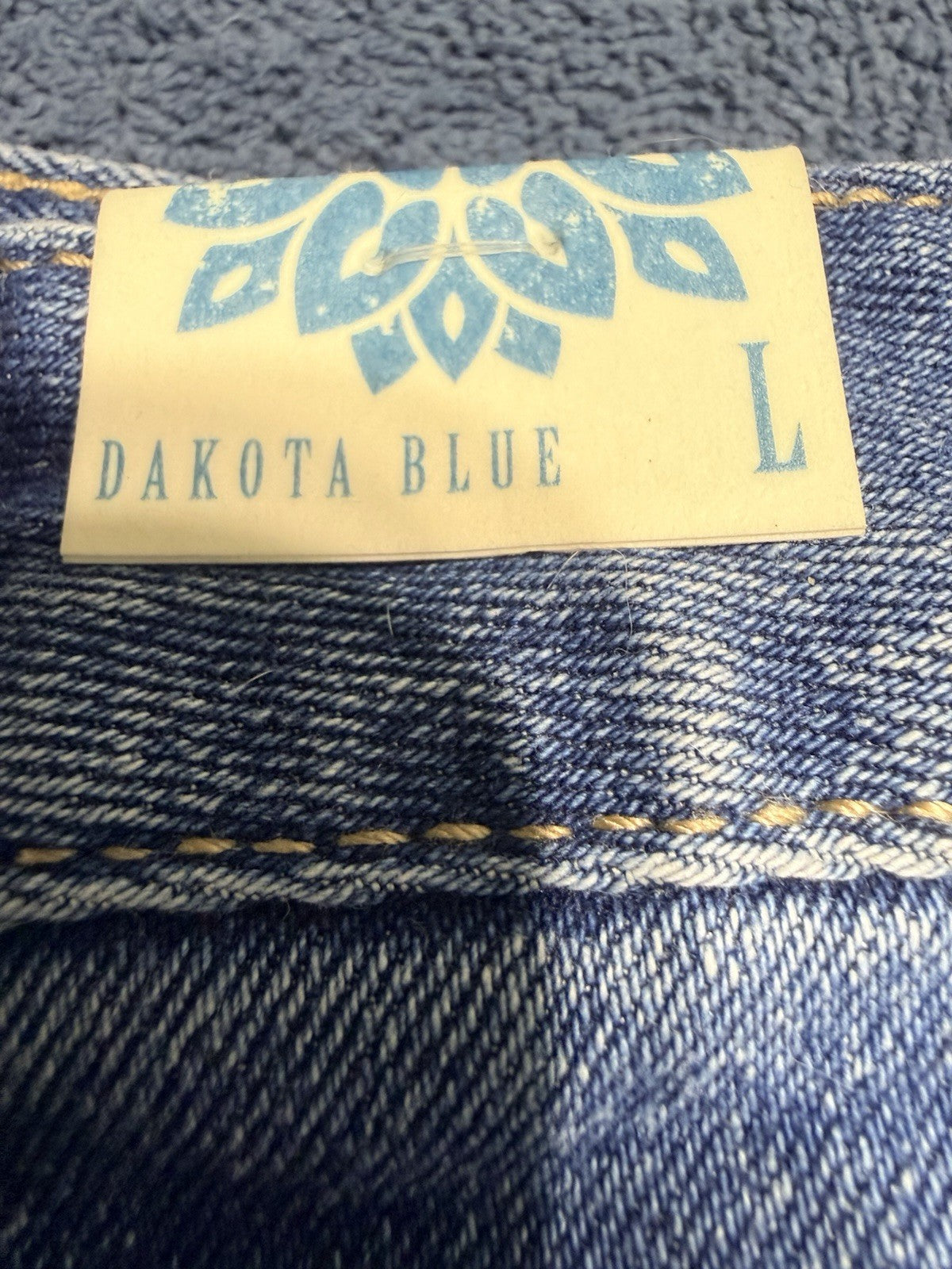 NWT Dakota Blue Pleated Cut Off Jean Skirt