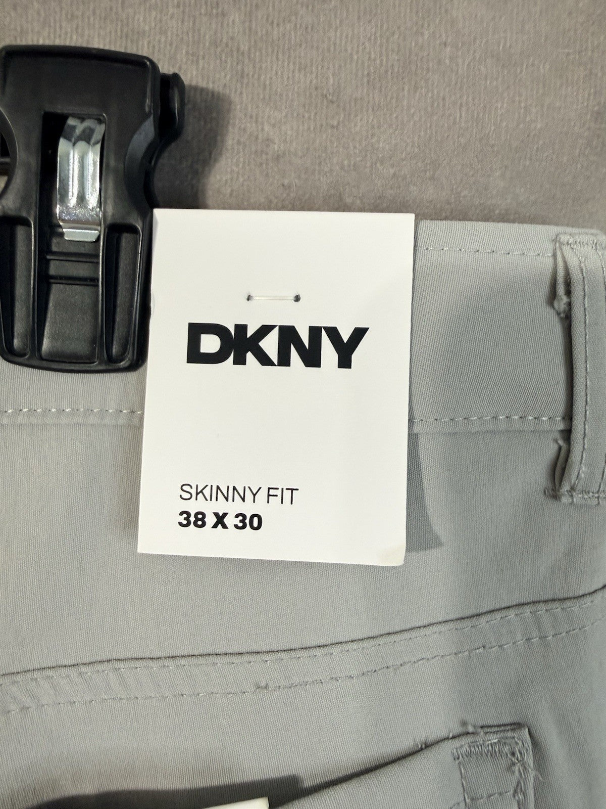 DKNY Men’s Slack Gray NWT Size 38x30