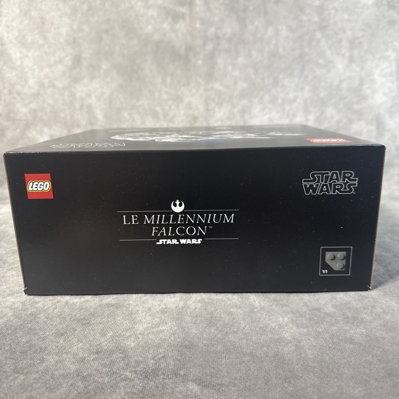LEGO Star Wars: Millennium Falcon (75375)