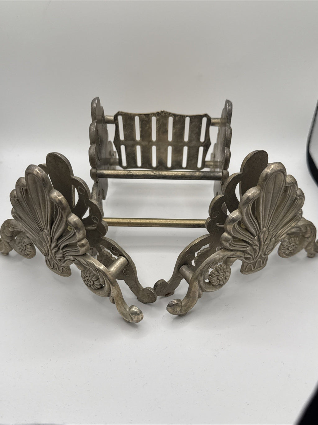 Vintage Silver Plate Knife Rest Italy Knife Holder  With matching Napkin Holders