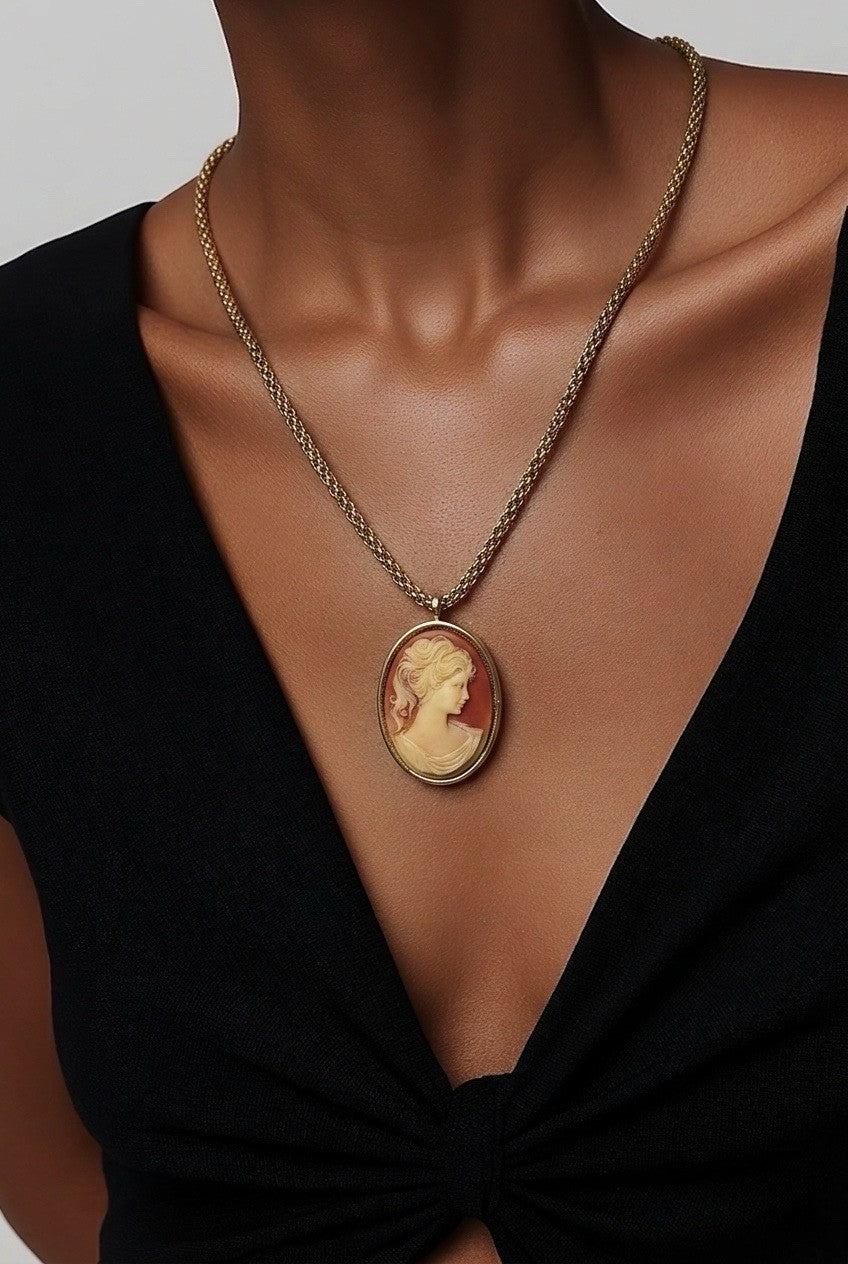 Vintage Gold Tone Resin Cameo Perfume Pendant Necklace, Rope Chain 20” 1970s