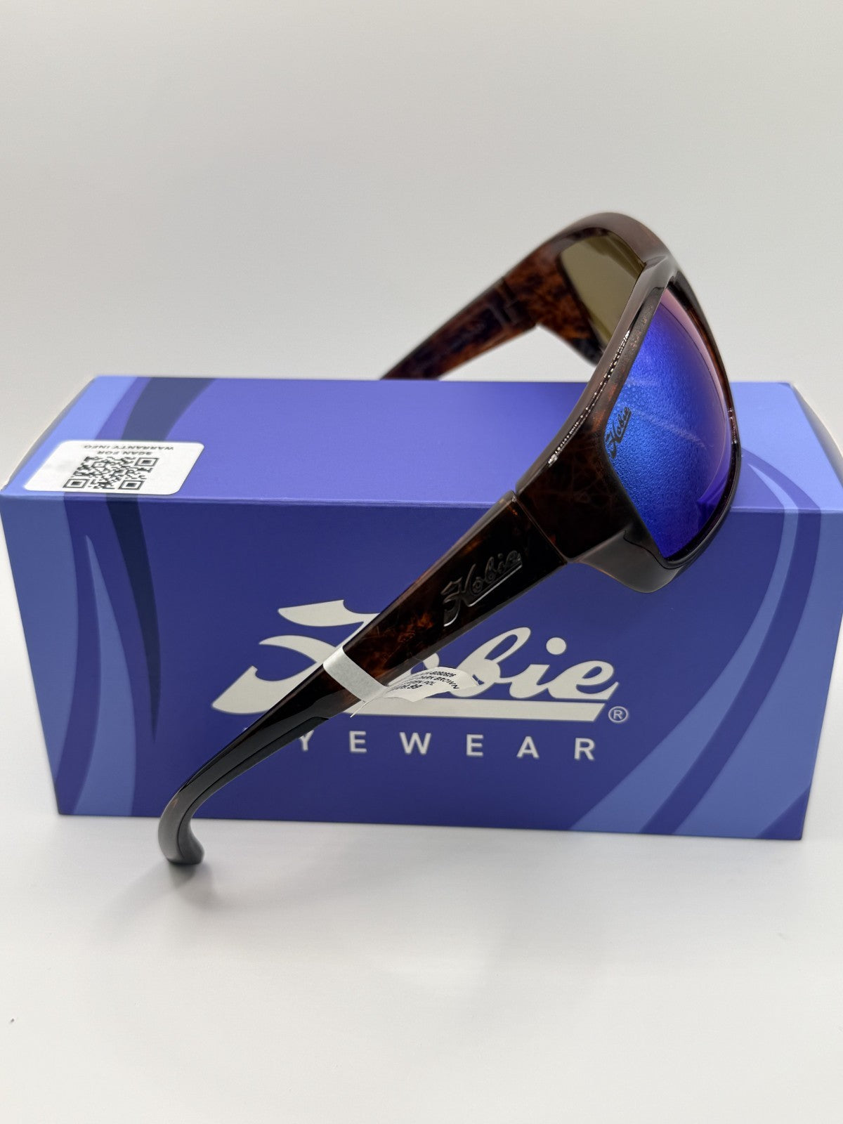 Hobie Everglade Sunglasses B010138 Black Frame Sightmaster Lens