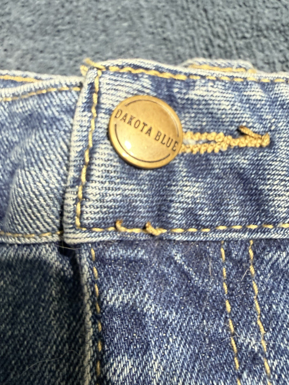 NWT Dakota Blue Pleated Cut Off Jean Skirt