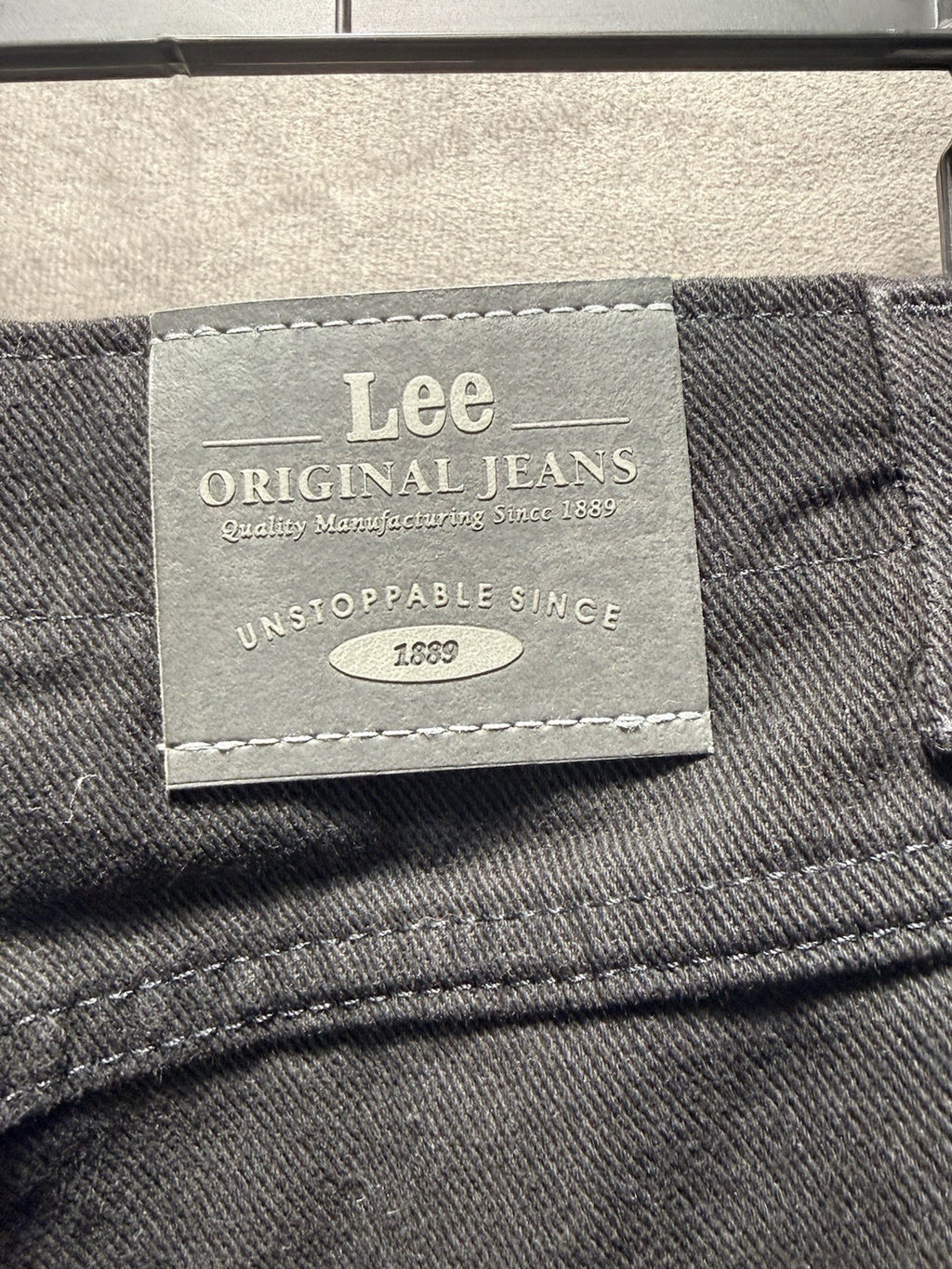 NWT Lee Jeans Double Black Elastic Sides Women’s Size M