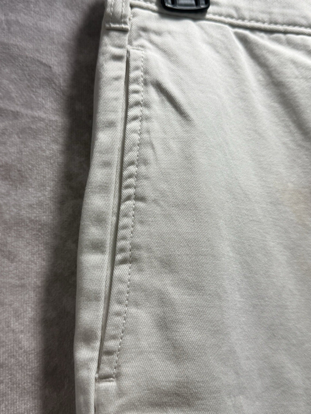 NWT IZOD Saltwater Chino Pants Stone Khaki Flat Front Relaxed Fit 38x30 MSRP $58